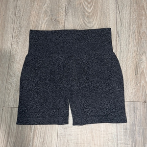 Gray heathered biker‎ shorts